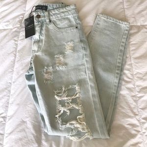 Princess Polly Naomi Boyfriend Jeans Light Denim